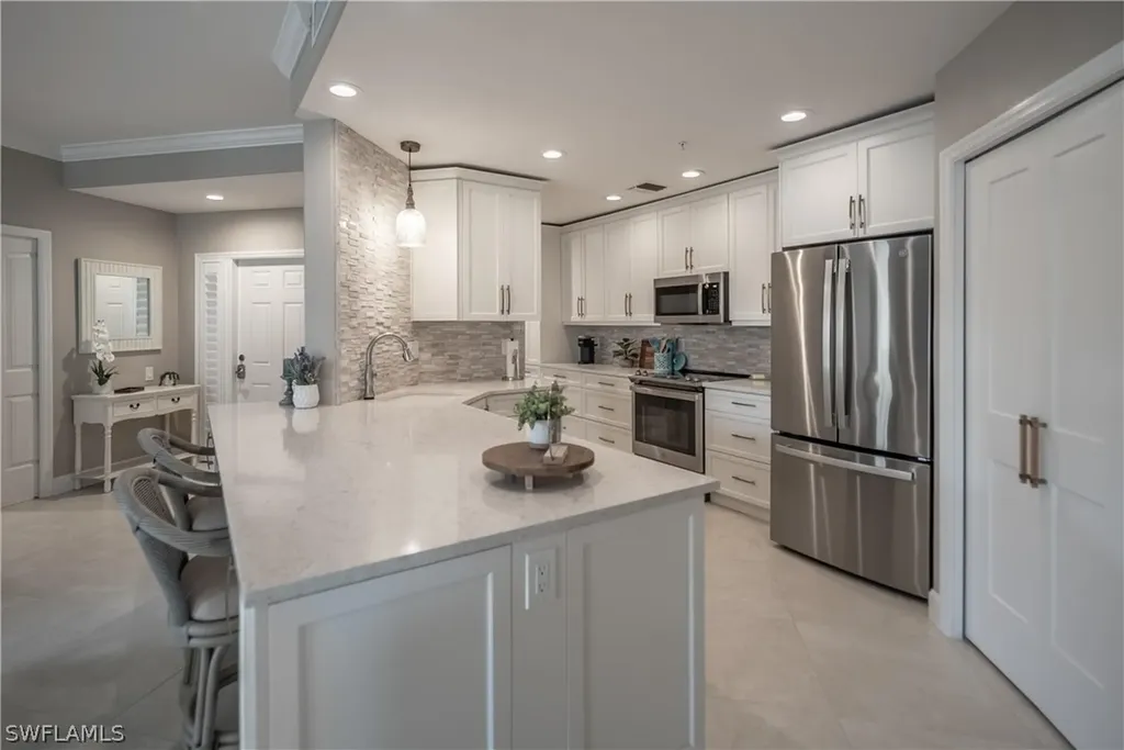 9160 Southmont Cove Fort Myers FL 33908