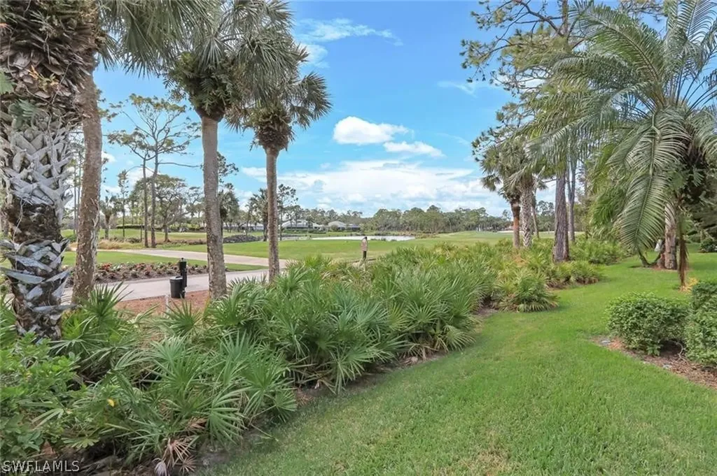 8490 Danbury Boulevard Naples FL 34120