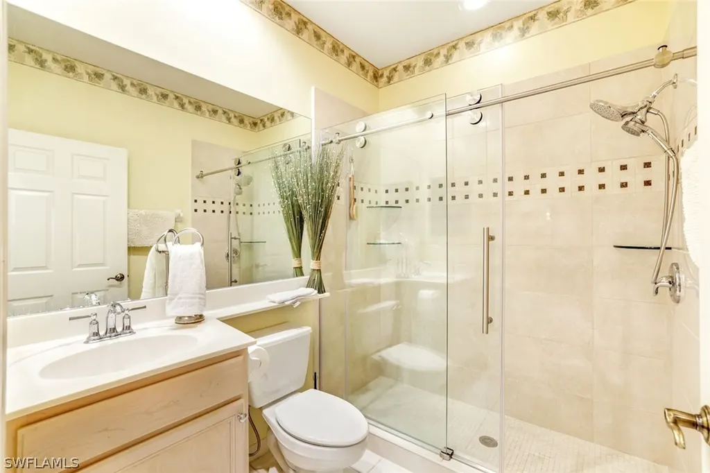 8490 Danbury Boulevard Naples FL 34120