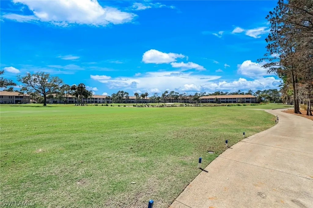 8490 Danbury Boulevard Naples FL 34120