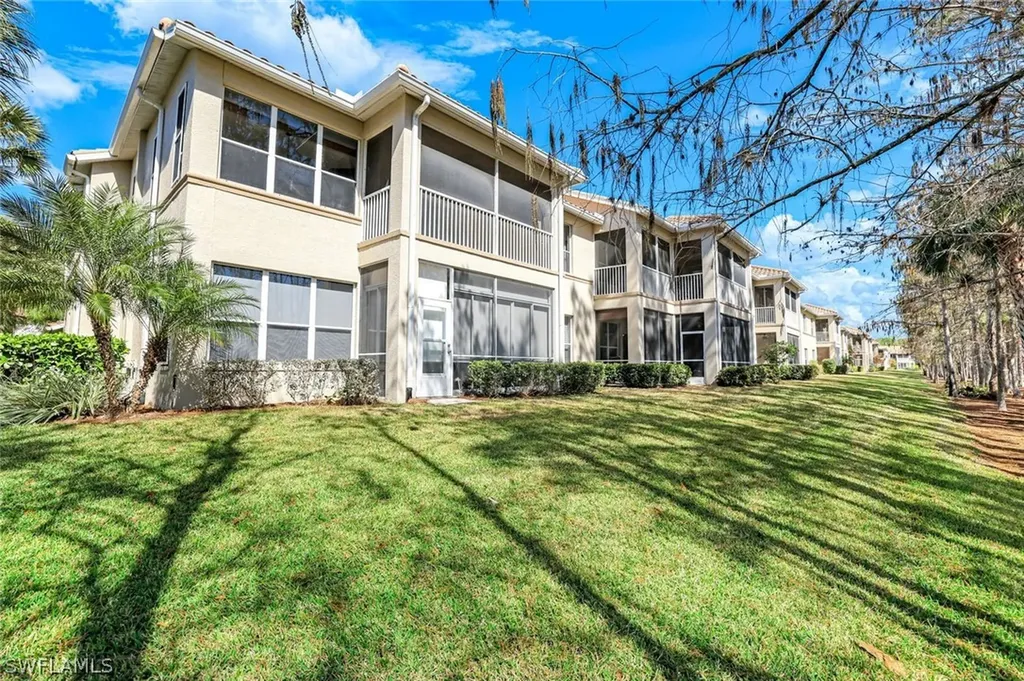 8490 Danbury Boulevard Naples FL 34120