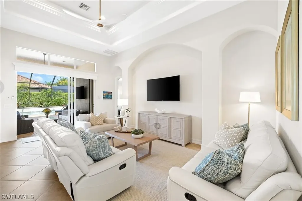 7831 Valencia Court Naples FL 34113