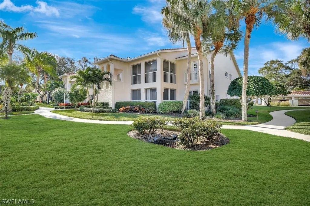 108 Siena Way Naples FL 34119