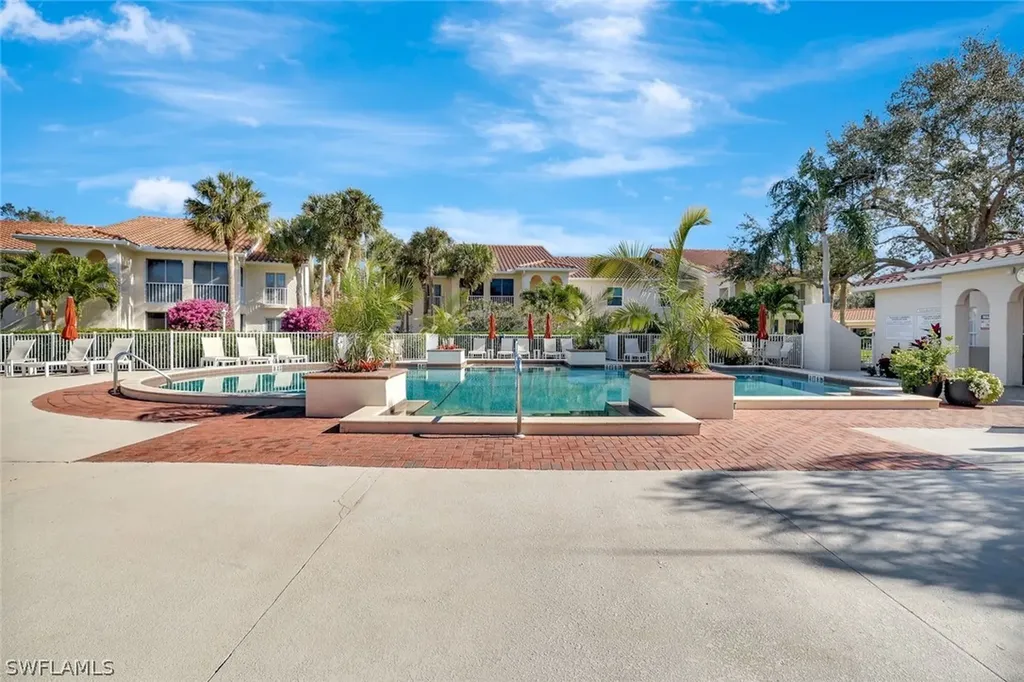 108 Siena Way Naples FL 34119