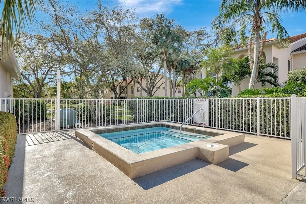 108 Siena Way Naples FL 34119
