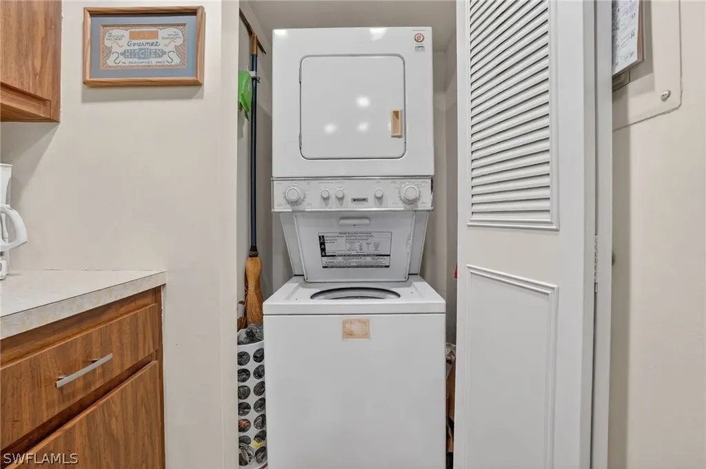 35 Greenbrier Street Marco Island FL 34145