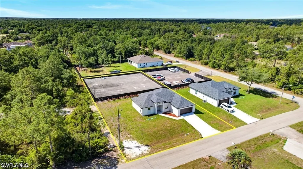 1402 E 7th Street Lehigh Acres FL 33972