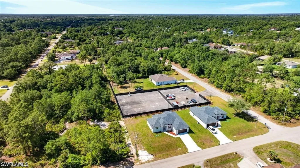 1402 E 7th Street Lehigh Acres FL 33972