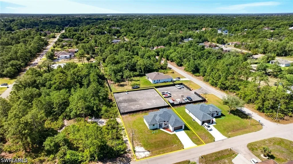 1402 E 7th Street Lehigh Acres FL 33972