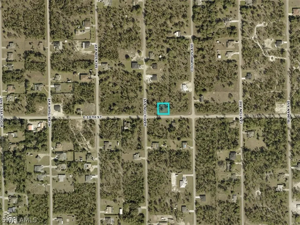 3003 E 10th Street Lehigh Acres FL 33972