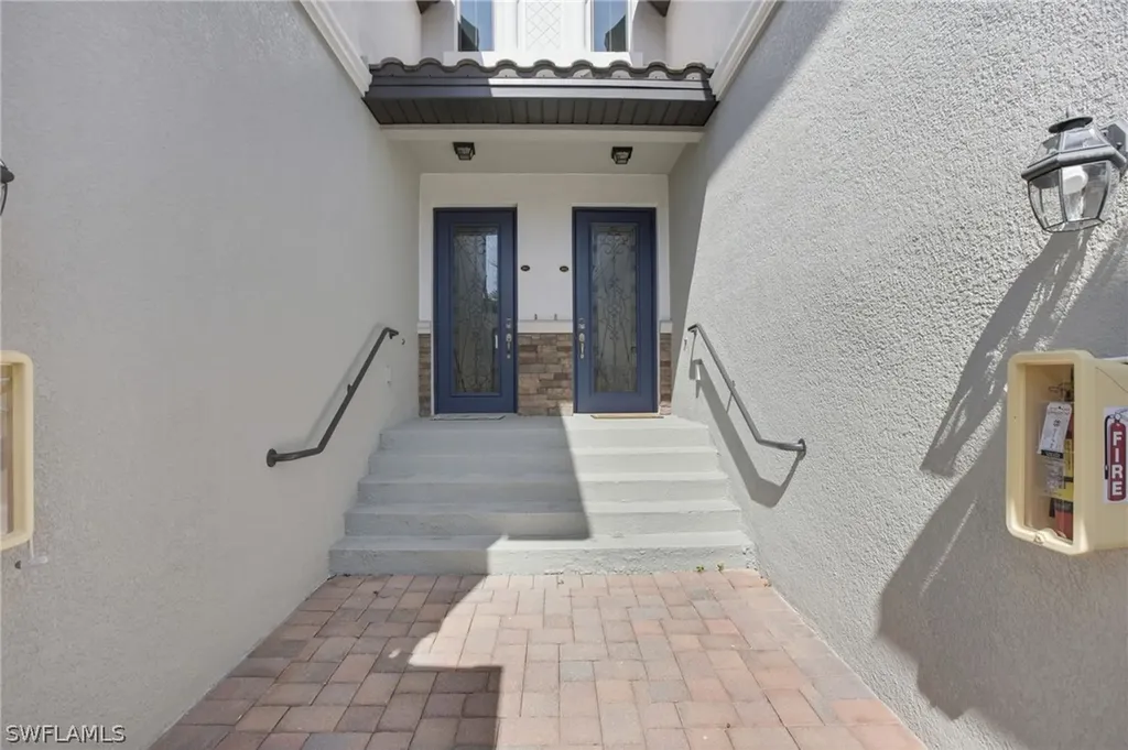 9484 Casoria Court Naples FL 34113
