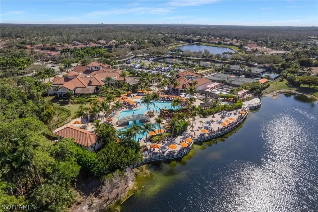 9484 Casoria Court Naples FL 34113
