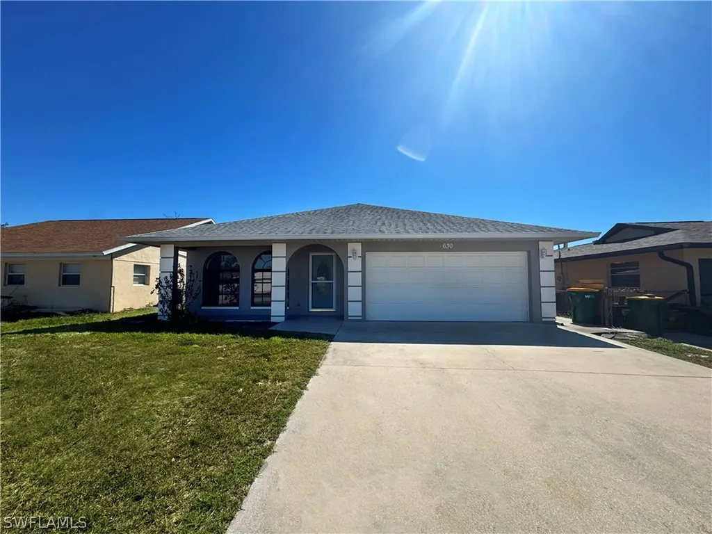 Naples FL, 630 105TH Avenue N