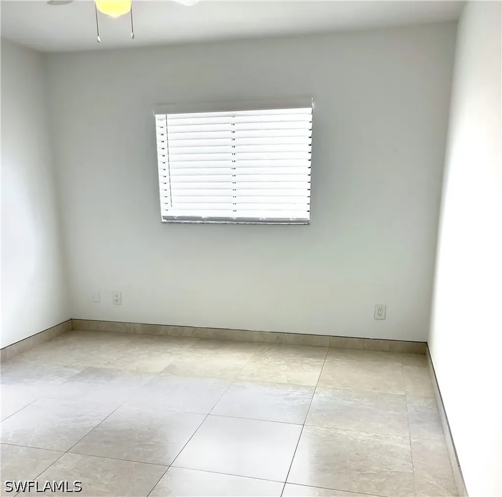 630 105th Avenue N Naples FL 34108