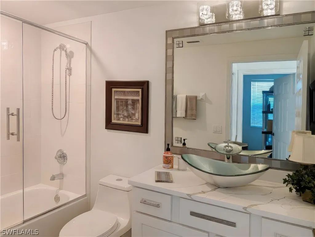 5758 Lago Villaggio Way Naples FL 34104