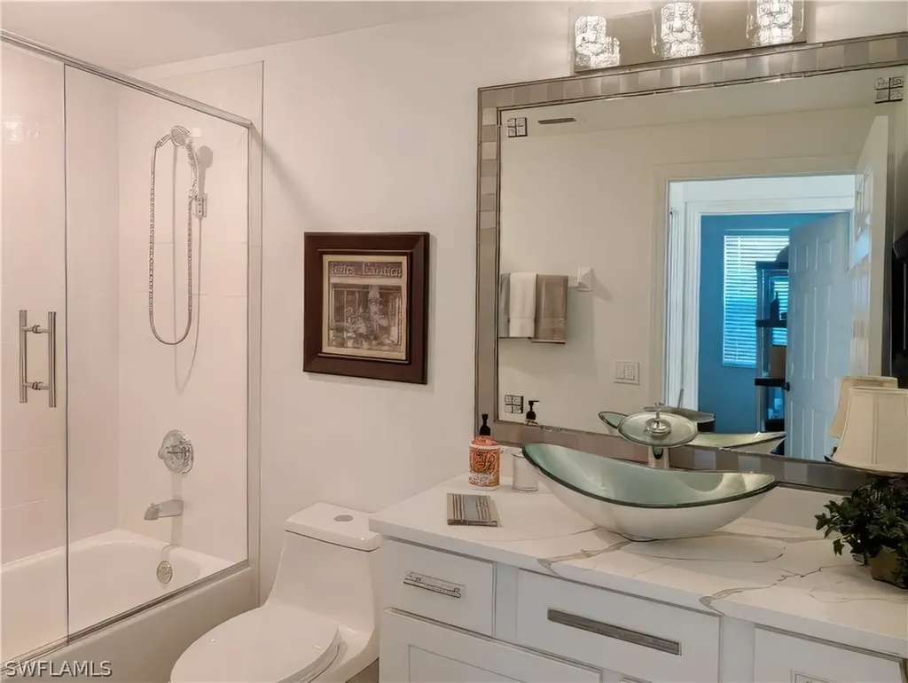 5758 Lago Villaggio Way Naples FL 34104