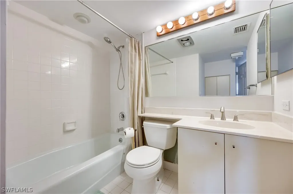 1645 Spoonbill Lane Naples FL 34105