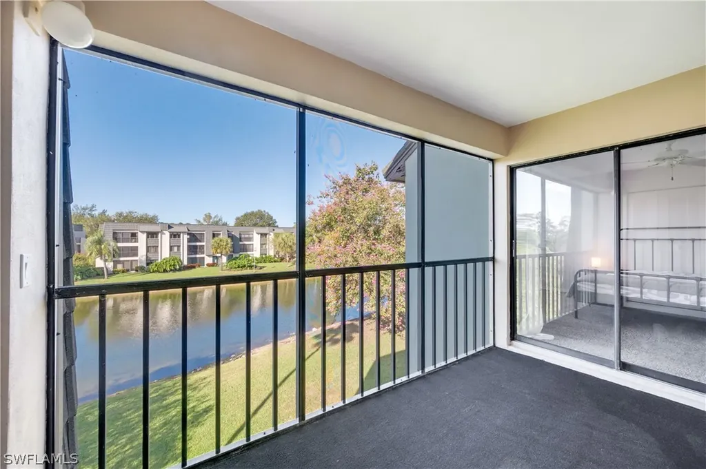 1645 Spoonbill Lane Naples FL 34105