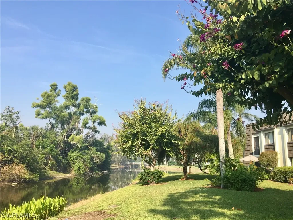 1645 Spoonbill Lane Naples FL 34105