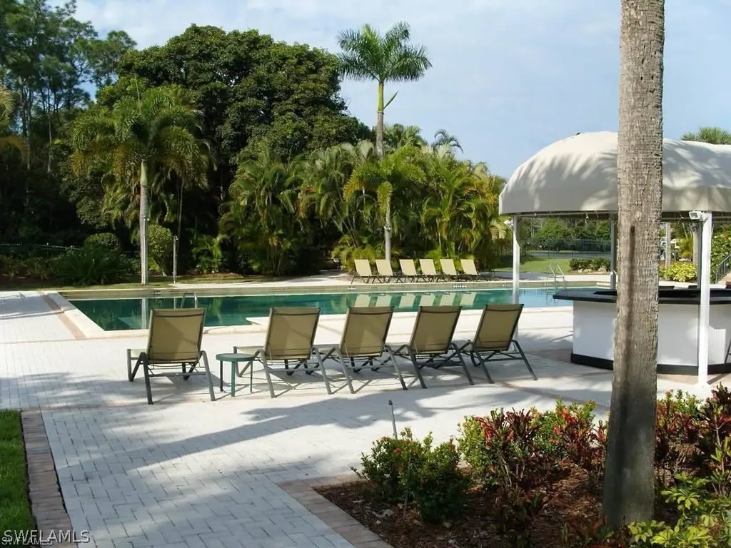 1645 Spoonbill Lane Naples FL 34105
