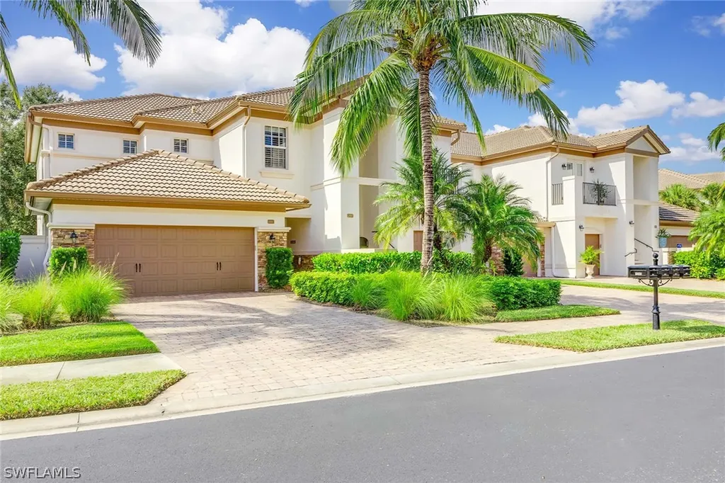 8074 Players Cove Drive Naples FL 34113