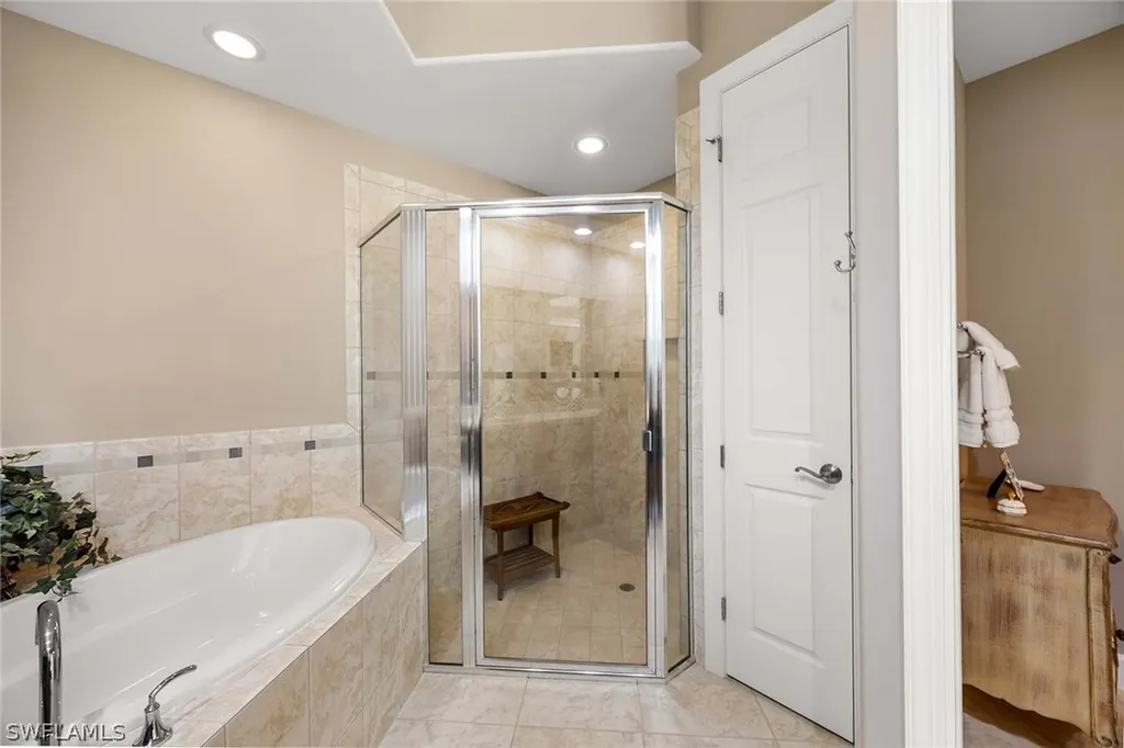 8074 Players Cove Drive Naples FL 34113