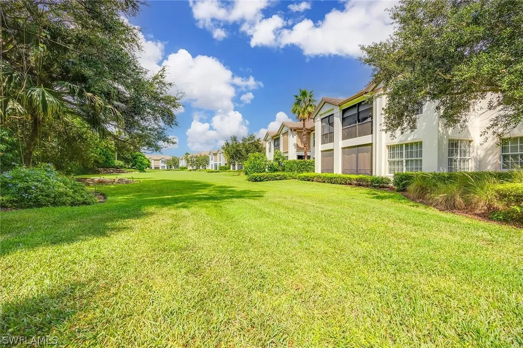 8074 Players Cove Drive Naples FL 34113