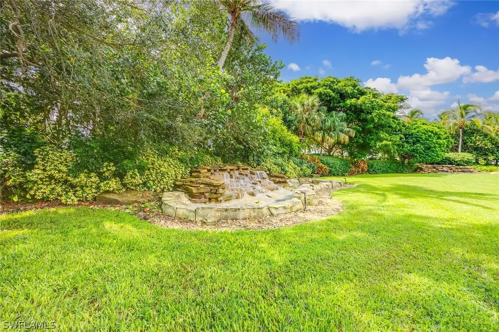 8074 Players Cove Drive Naples FL 34113