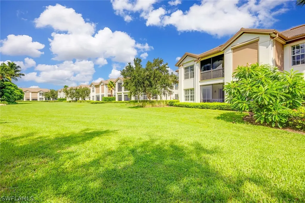 8074 Players Cove Drive Naples FL 34113