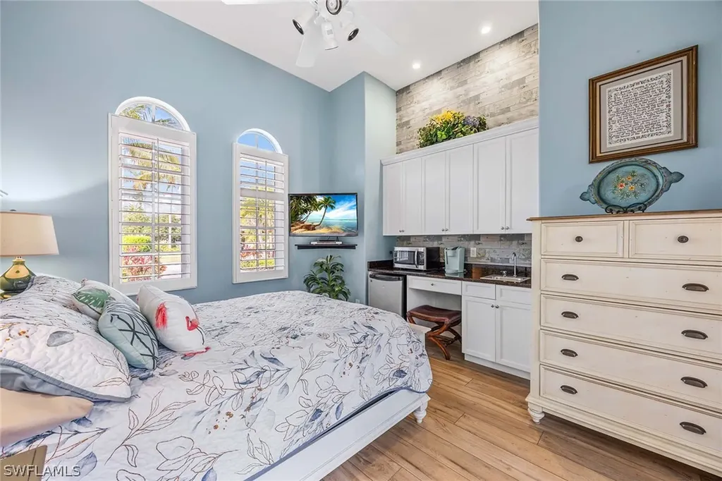 8890 Shenendoah Circle Naples FL 34113