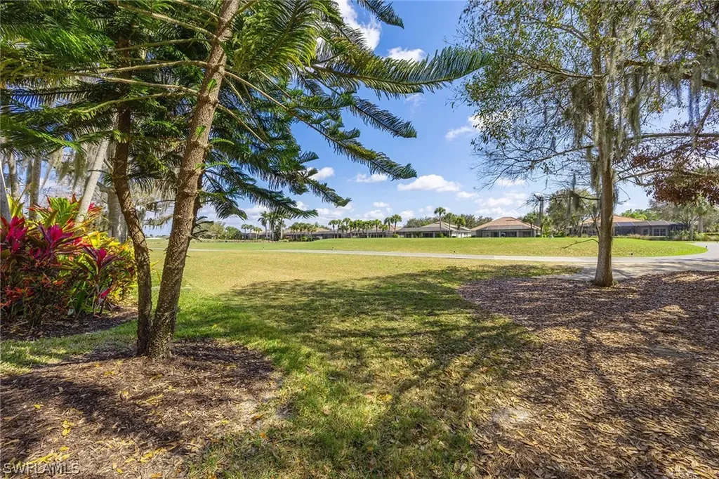 8890 Shenendoah Circle Naples FL 34113