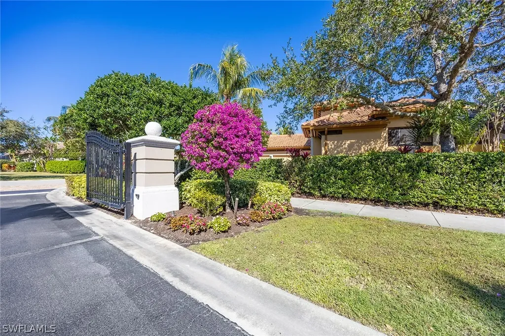 8890 Shenendoah Circle Naples FL 34113