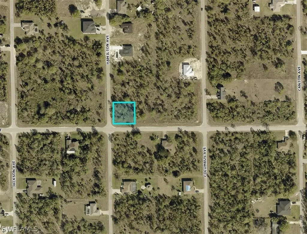3001 E 10th Street Lehigh Acres FL 33972