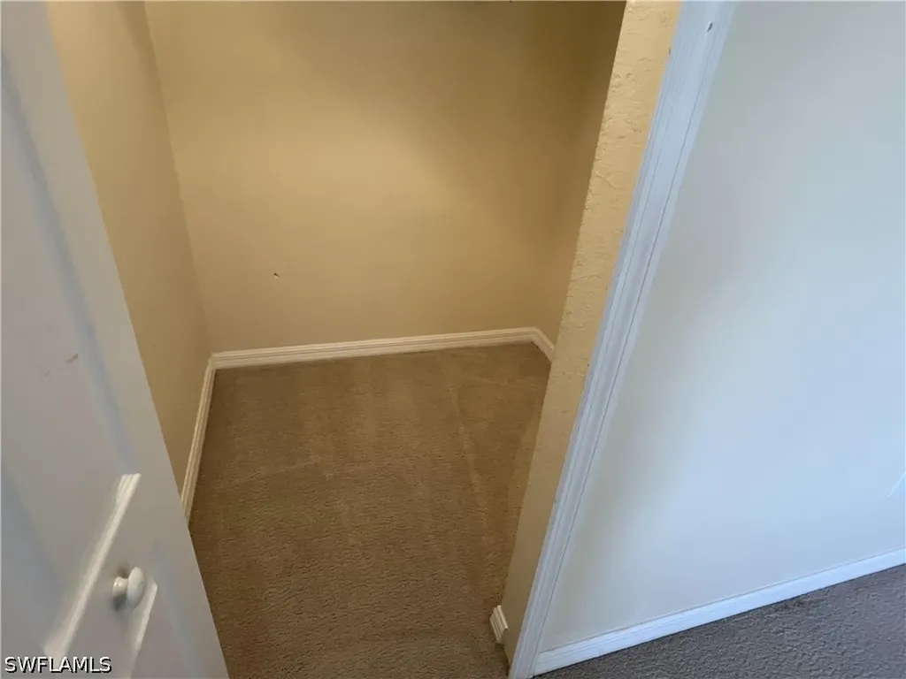 3576 Valle Santa Circle Cape Coral FL 33909