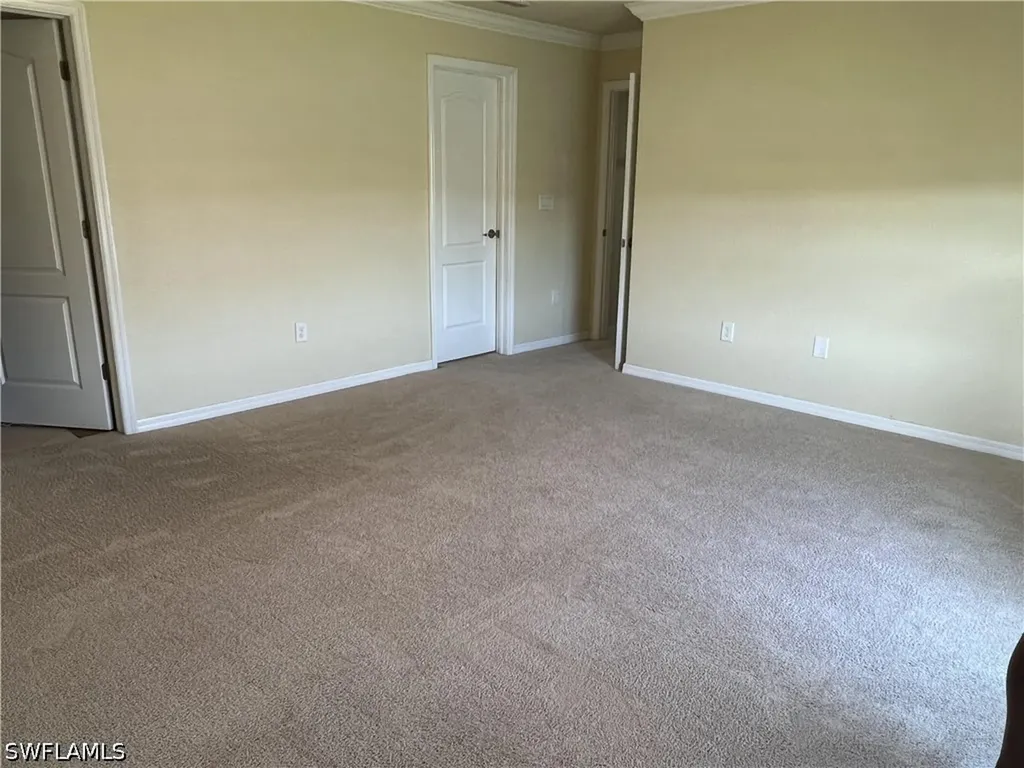 3576 Valle Santa Circle Cape Coral FL 33909