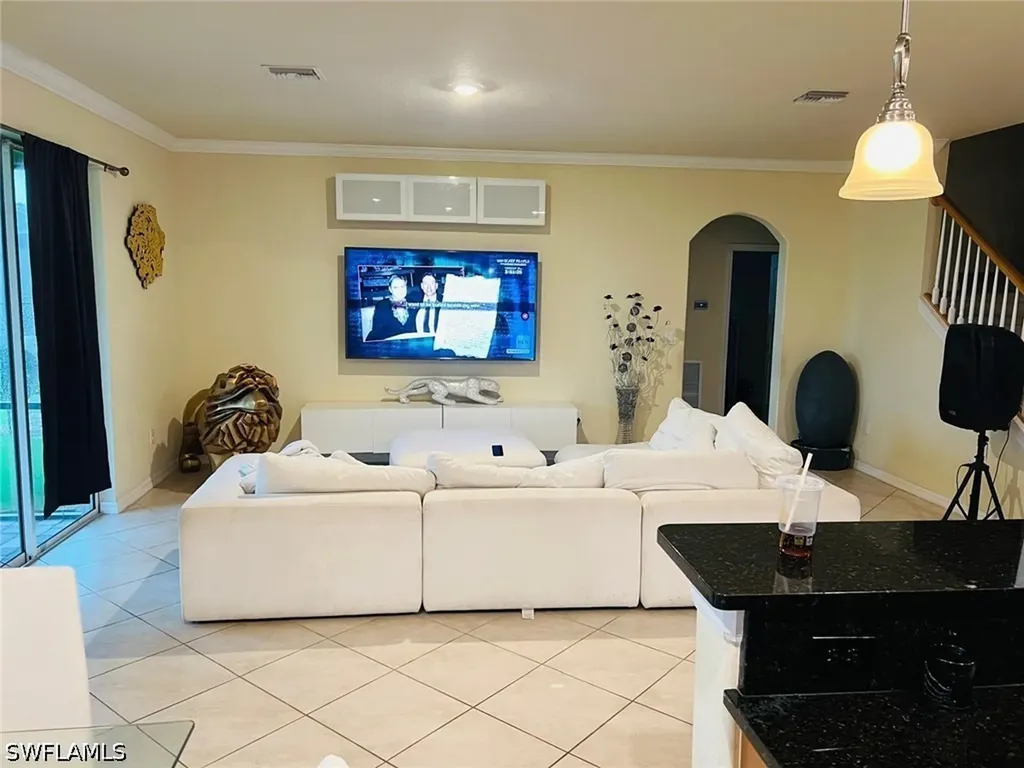 3576 Valle Santa Circle Cape Coral FL 33909