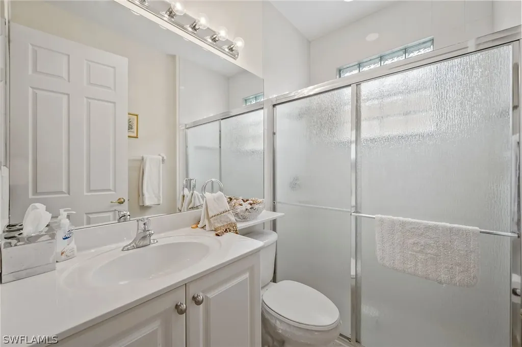 1520 Pacaya Cove Naples FL 34119