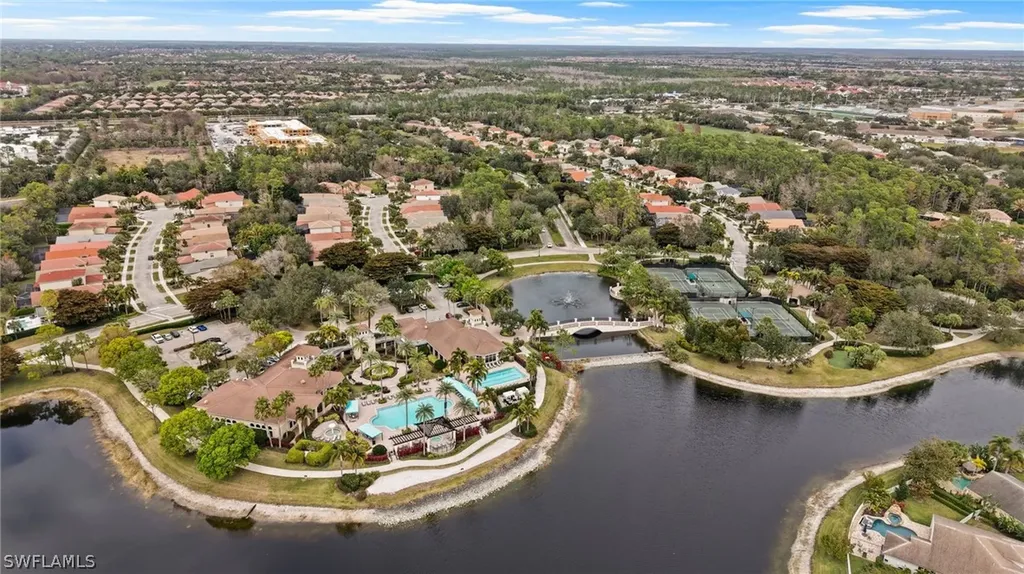 1520 Pacaya Cove Naples FL 34119
