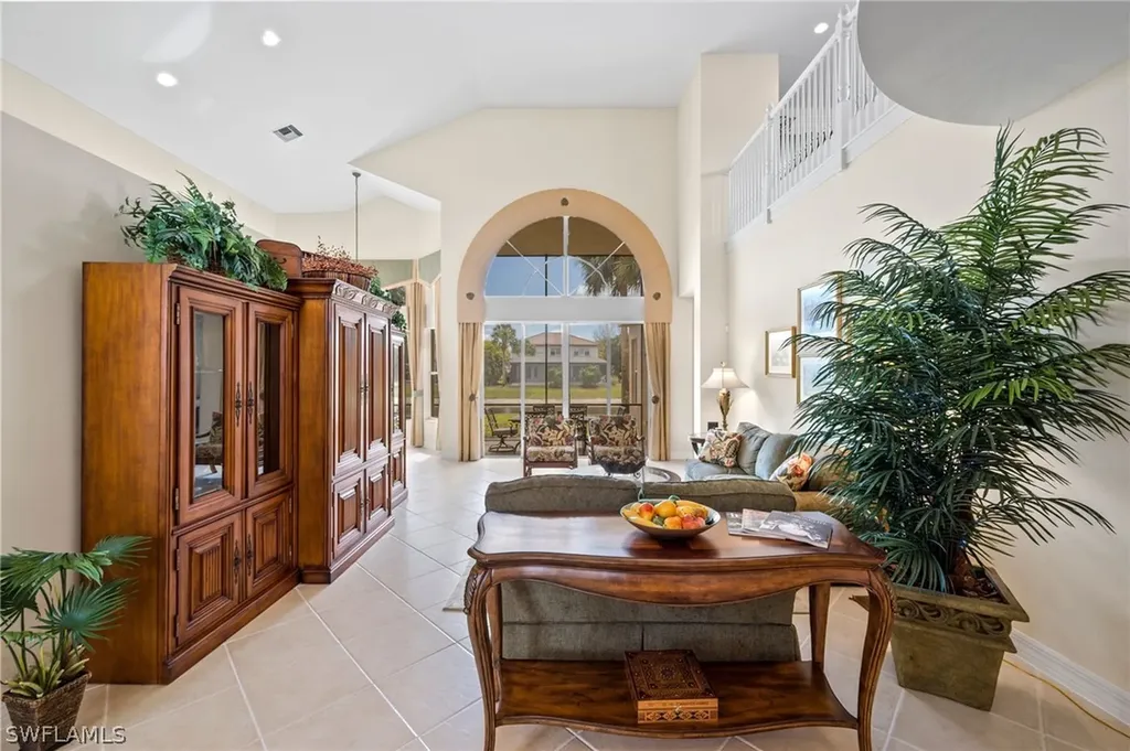 1520 Pacaya Cove Naples FL 34119