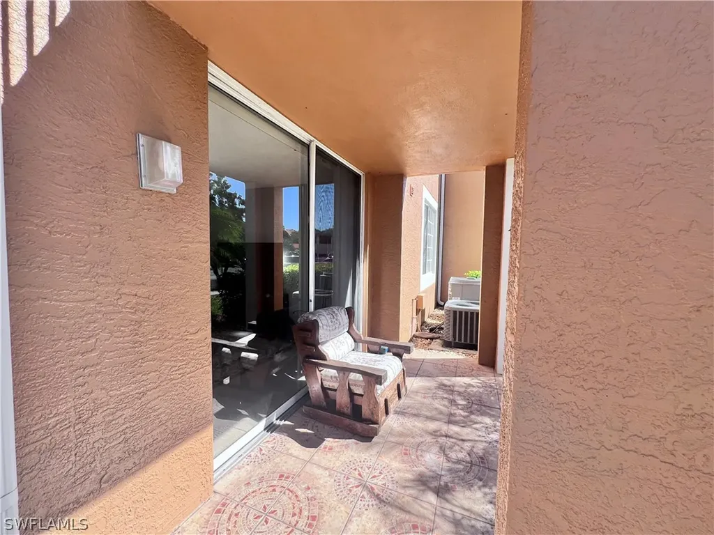 1240 Wildwood Lakes Boulevard N Naples FL 34104