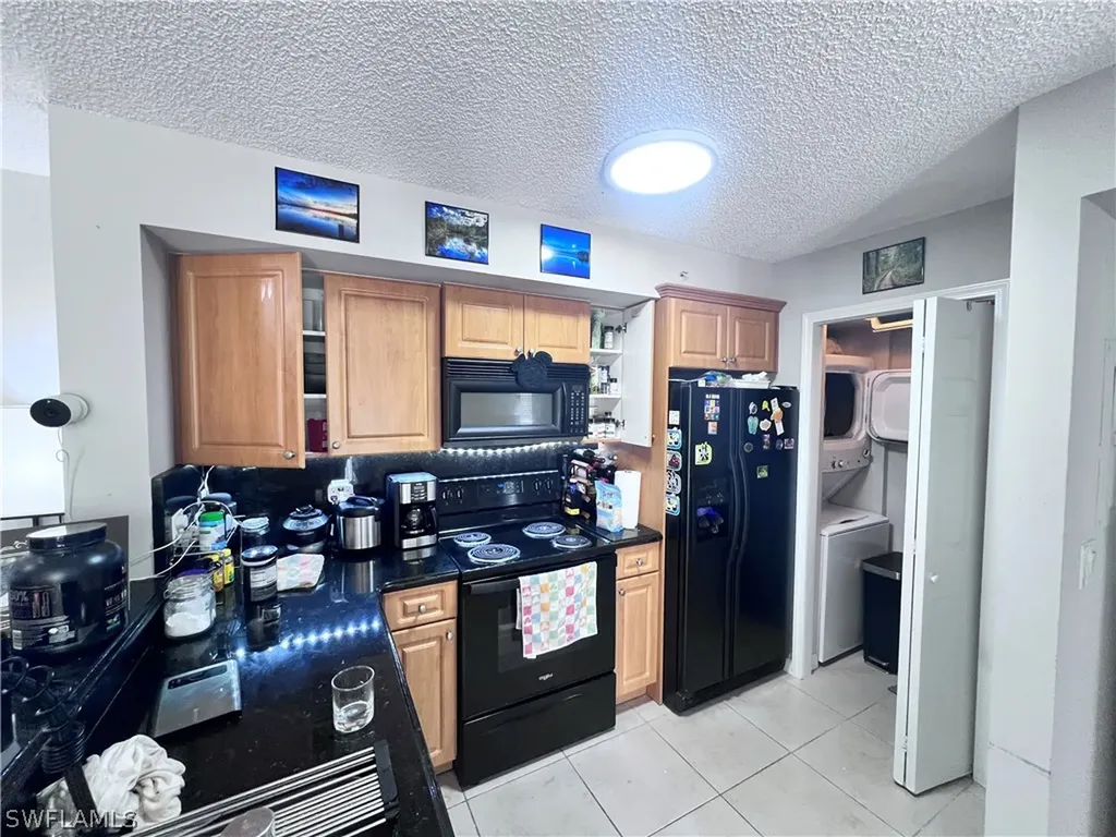 1240 Wildwood Lakes Boulevard N Naples FL 34104