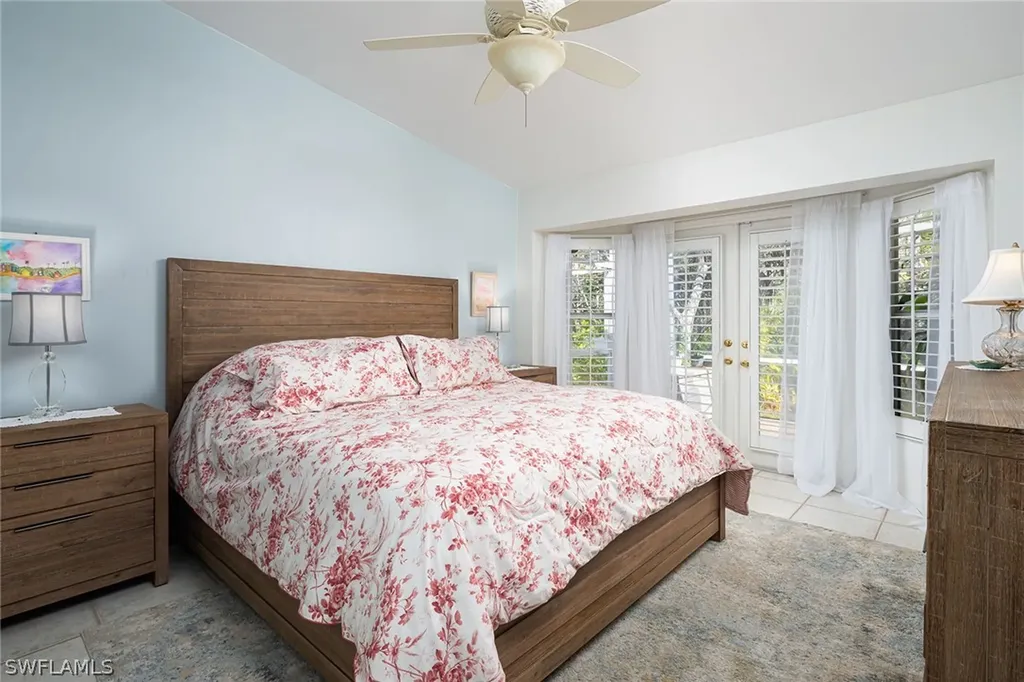 8069 San Vista Circle Naples FL 34109