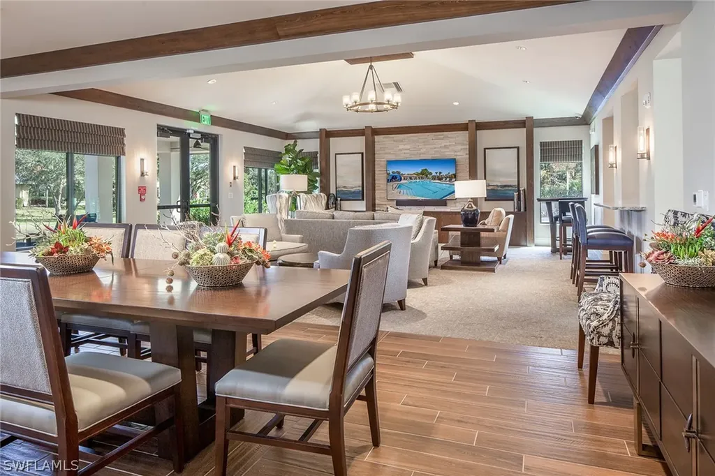 8069 San Vista Circle Naples FL 34109