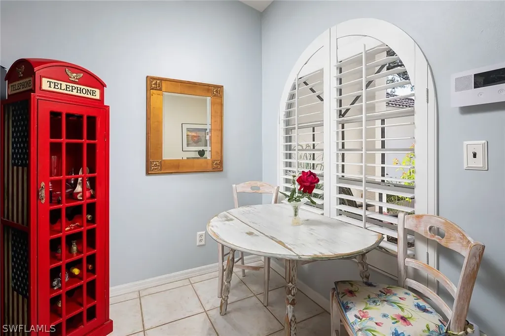 8069 San Vista Circle Naples FL 34109