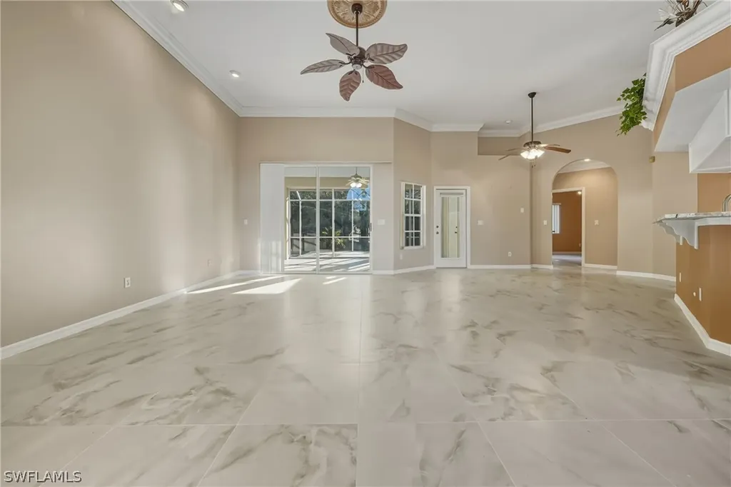 128 Heritage Way Naples FL 34110