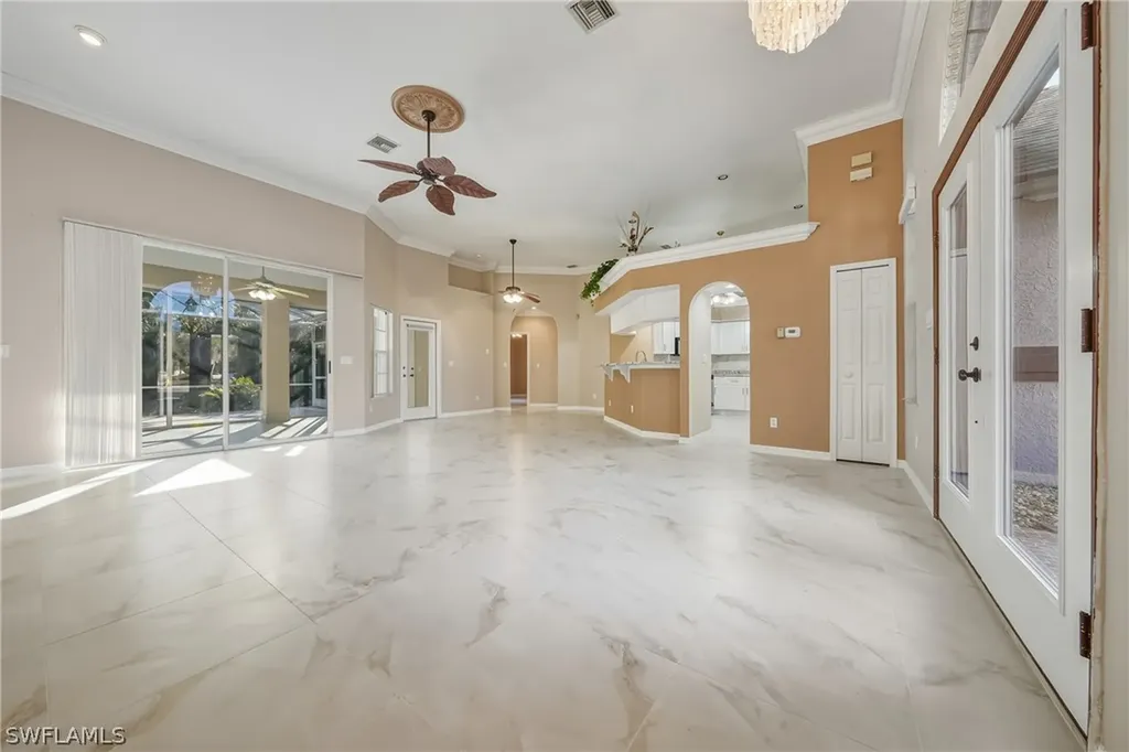 128 Heritage Way Naples FL 34110