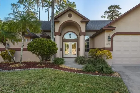 128 Heritage Way Naples FL 34110