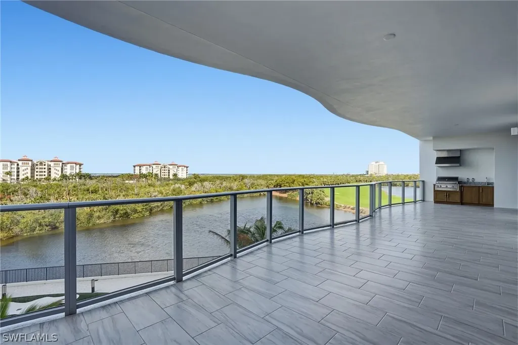 4810 Pelican Colony Bonita Springs FL 34134
