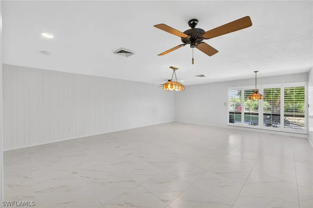 6824 Danah Court Fort Myers FL 33908