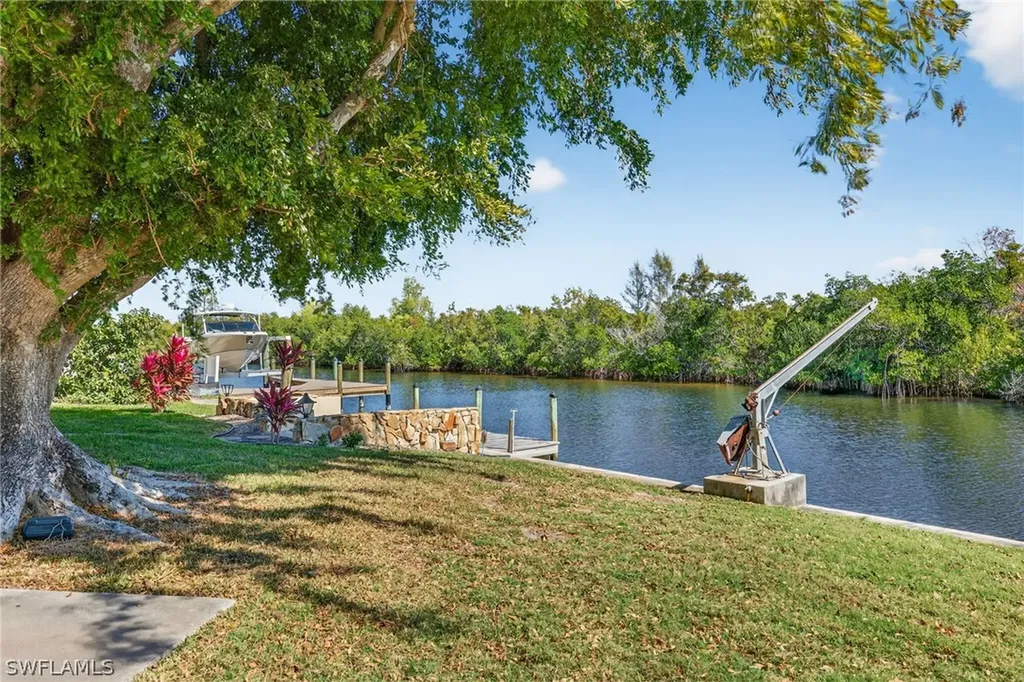 6824 Danah Court Fort Myers FL 33908